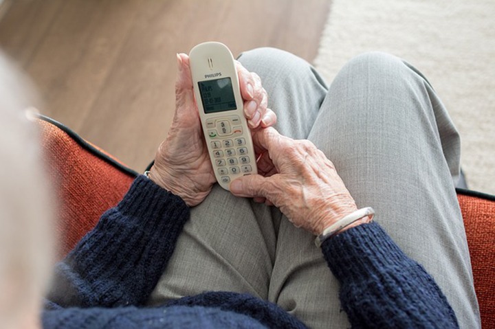 Cuidados para evitar accidentes de adultos mayores