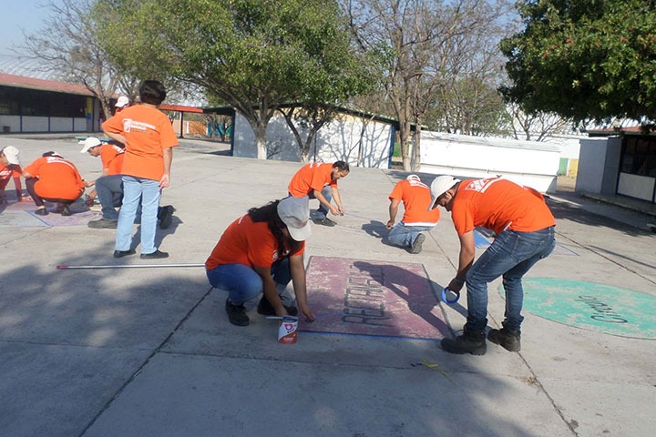 The Home Depot beneficia a la comunidad queretana