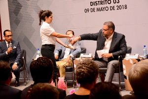 Ganó Manuel Pozo debate de candidatos a diputado federal por el Tercer Distrito