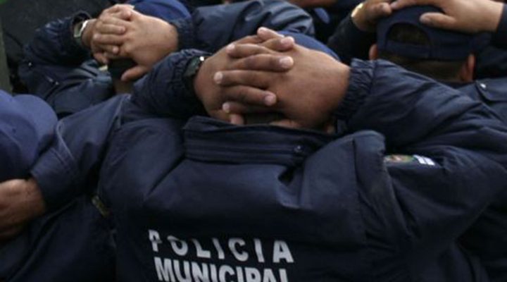 Fiscalía de Querétaro asegura a 8 policías imputados en diversos delitos