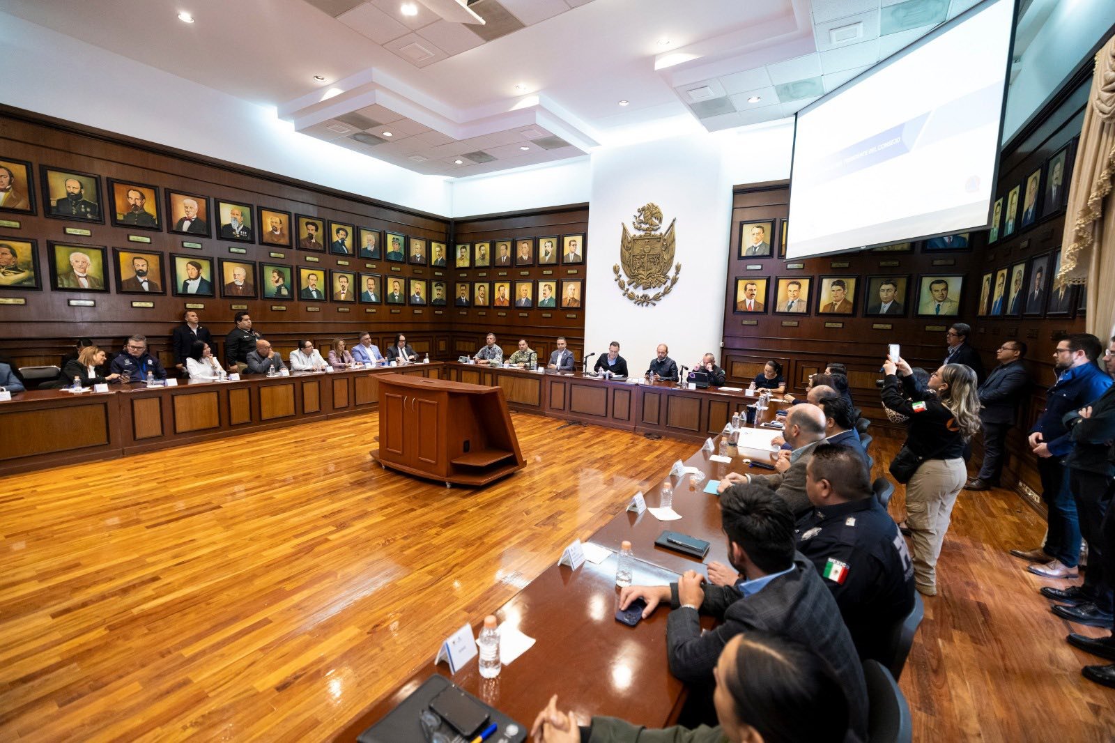 Gobernador encabeza sesión del Consejo Estatal de Protección Civil 2026