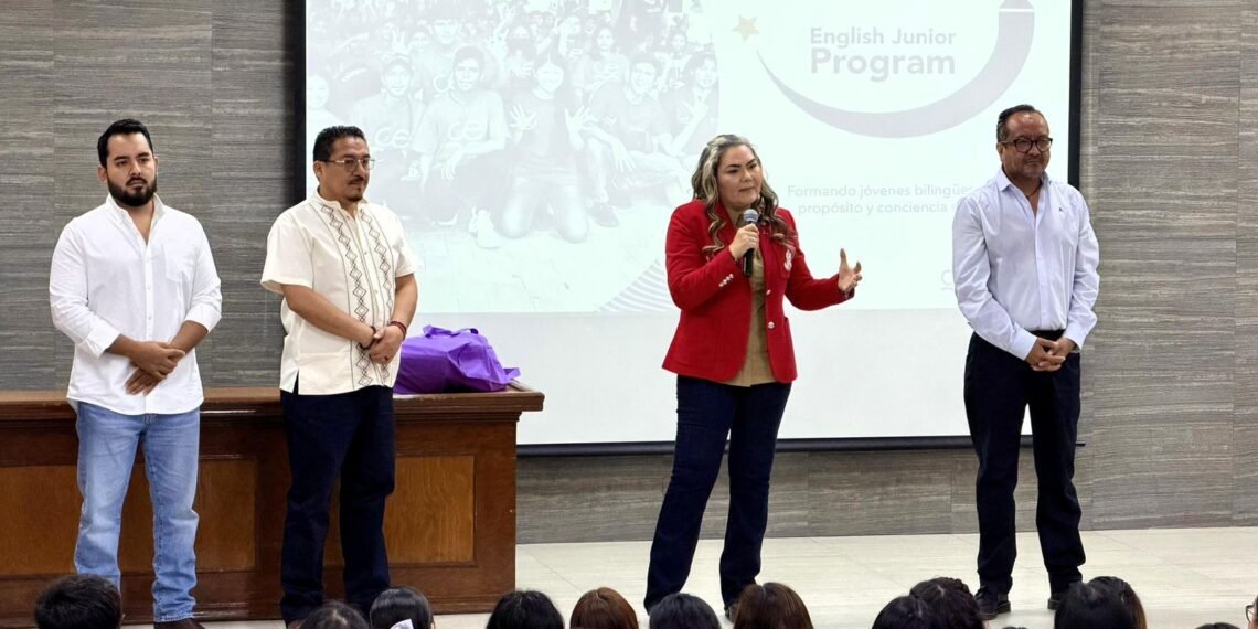 Fortalece USEBEQ enseñanza del inglés en escuelas públicas