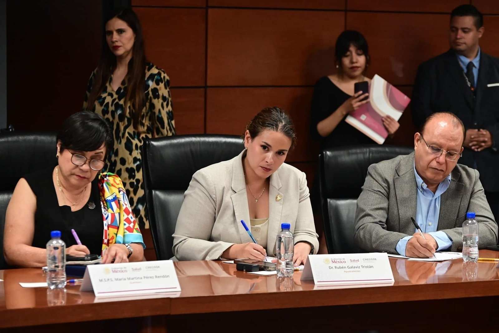 Querétaro participa en instalación del Comité Nacional de Partería