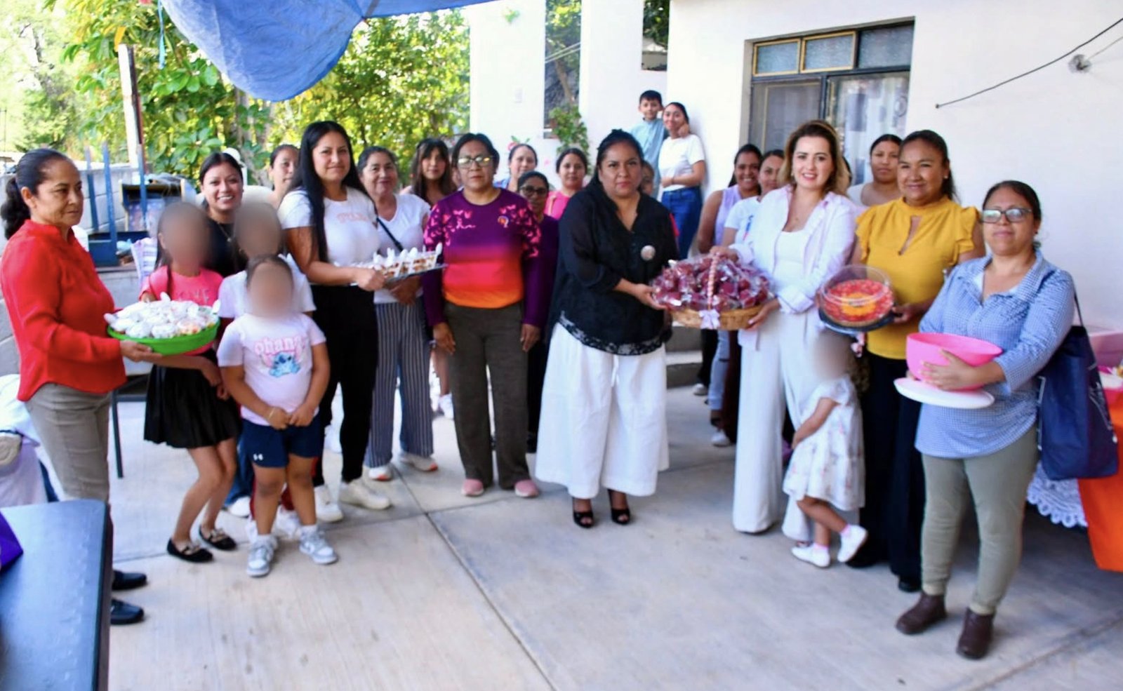Mujeres de Colón concluyen formación en repostería