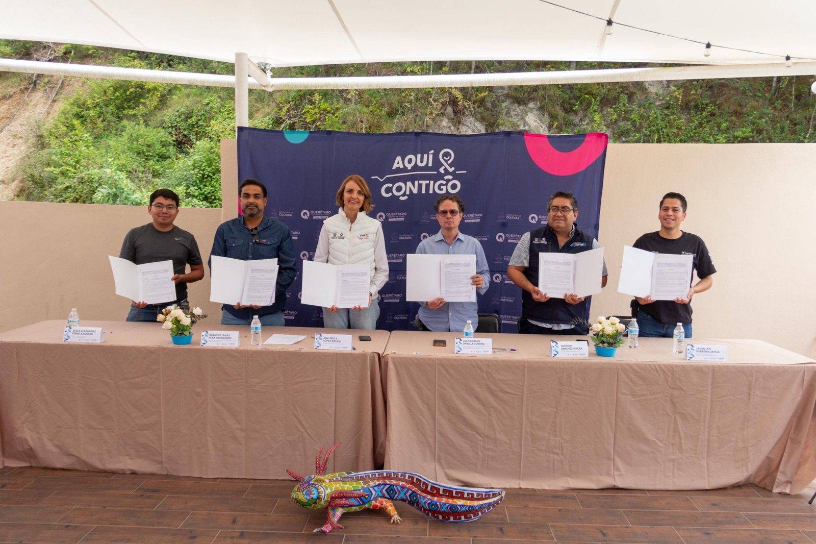 SECULT y Zenbit firman convenio para proteger al ajolote serrano