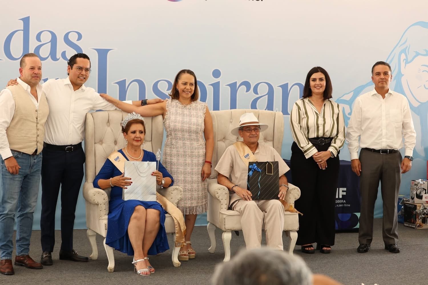 Festejan a los abuelitos de Corregidora