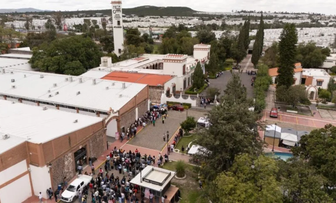 El Marqués prueba capacidad de respuesta con evacuación de 631 personas