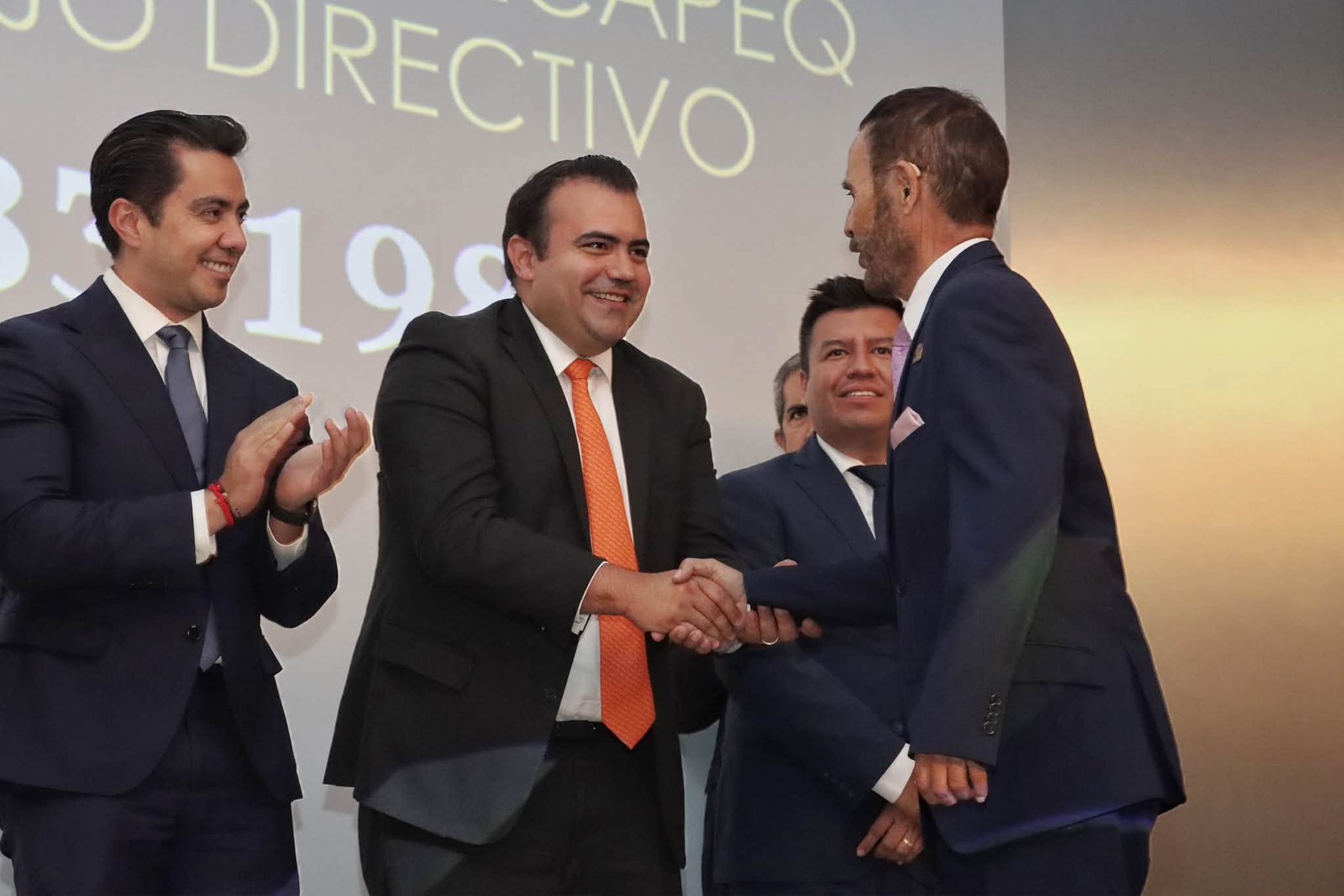 Capacitación profesional, un valor que Gaspar Trueba reconoce en la FECAPEQ