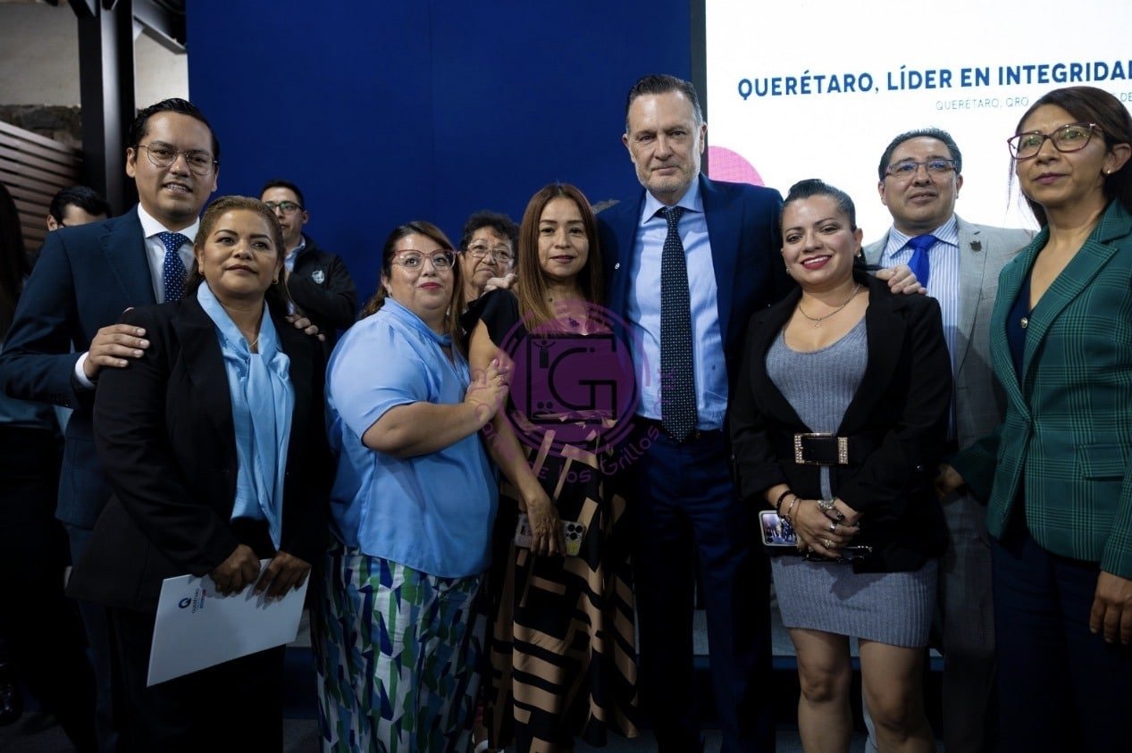 Chepe Guerrero y Mauricio Kuri entregan Premio Nacional de Contraloría Social 2026